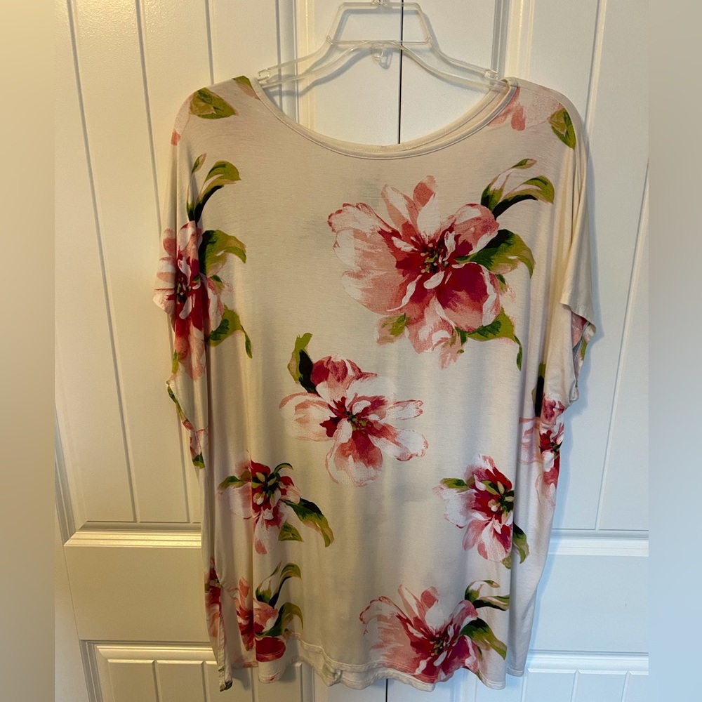 Floral Tunic Cap Sleeve Top